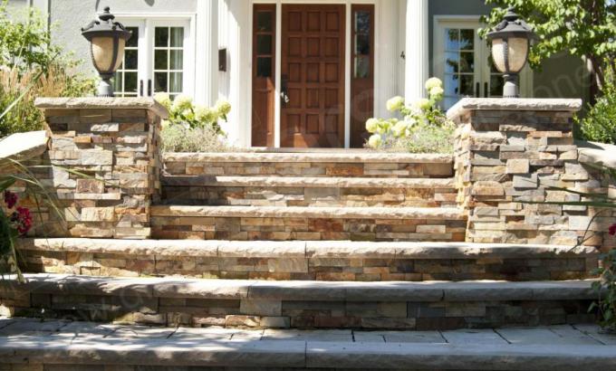 Thin Stone Veneer for Landscaping